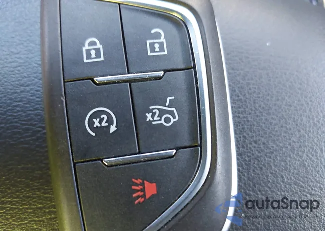 1G6DL5RP0N0210047: 44583330