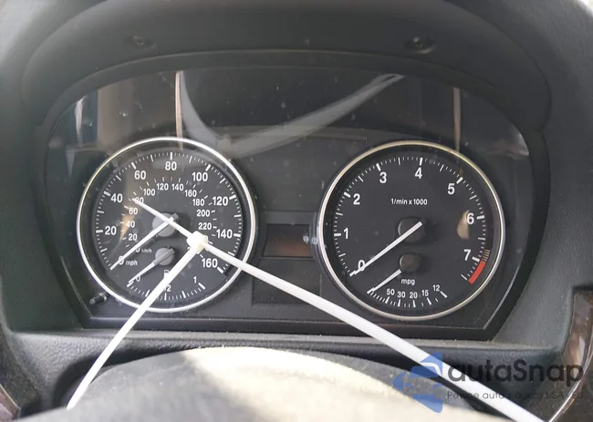 WBAPK7G56BNN77458: 44583338