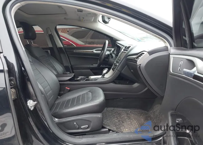 3FA6P0T9XGR137141: 44583339