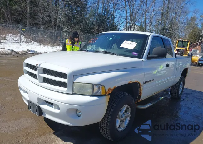 3B7HF13Y81M566480: 44583453