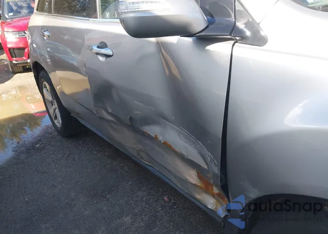 2HNYD2H68BH525506: 44583493