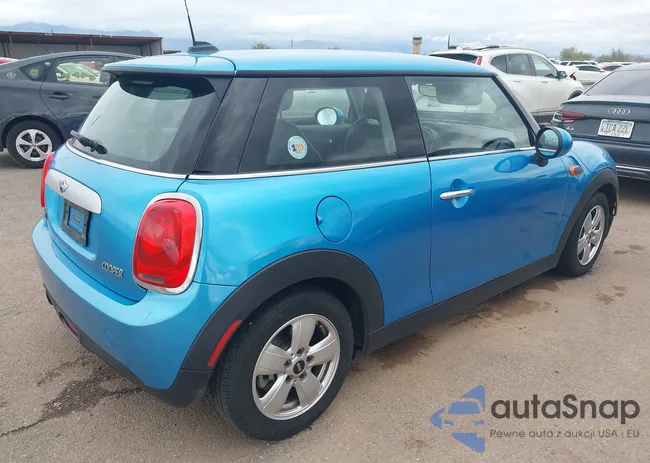 WMWXM5C5XF3A57532: 44584534