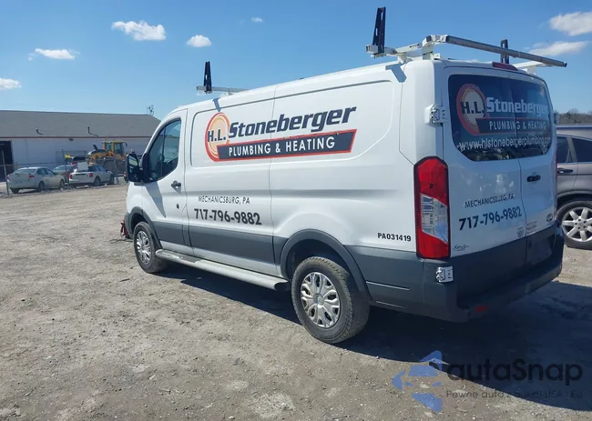 1FTYR1ZM8JKA89942: 44584573