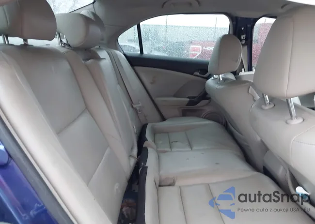 JH4CU26669C005660: 44584606