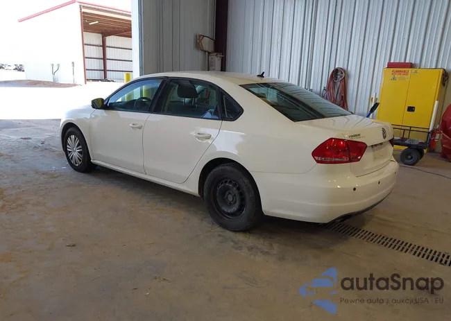 1VWAT7A30EC038537: 44584712