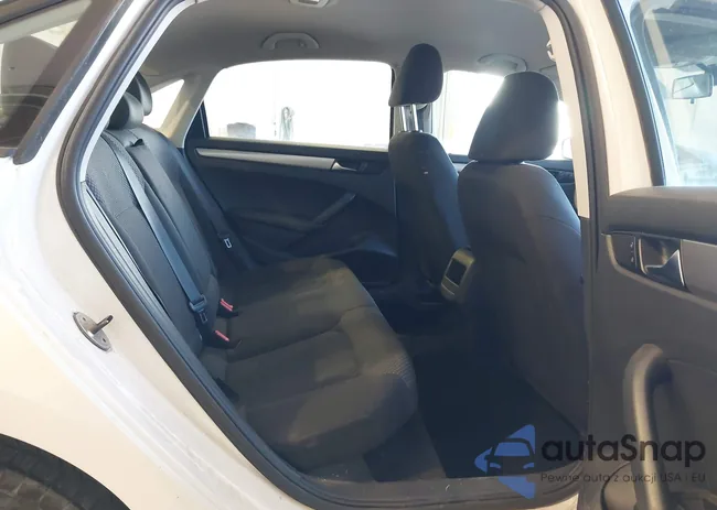 1VWAT7A30EC038537: 44584712