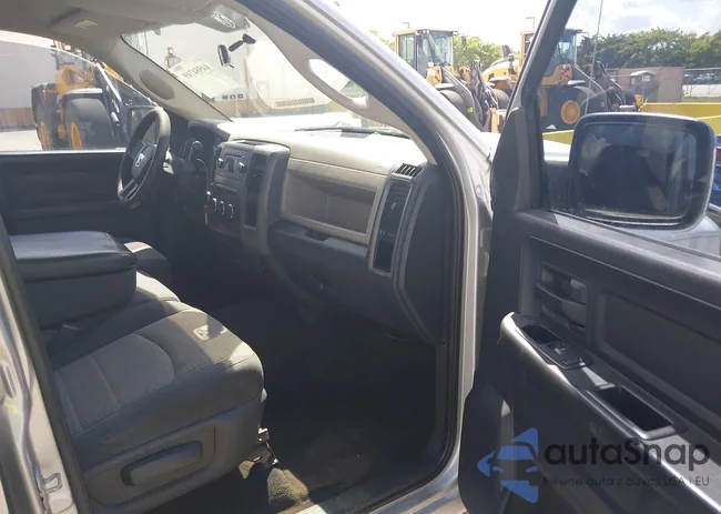 1D7RV1CT7AS161025: 44584749