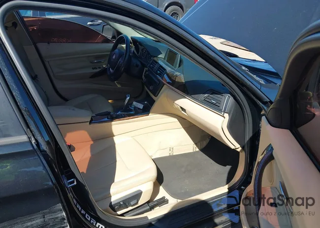 WBA3A5G54FNS88879: 44584753