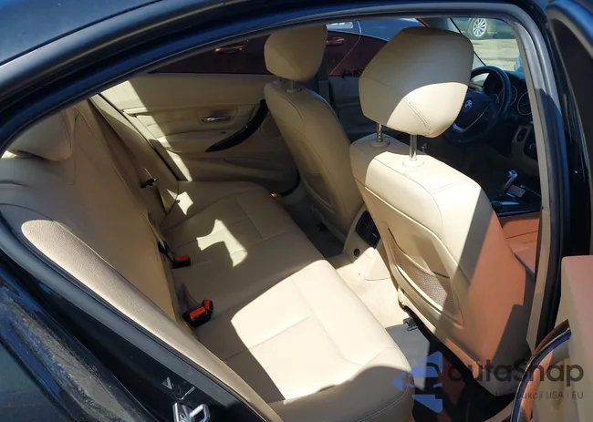 WBA3A5G54FNS88879: 44584753