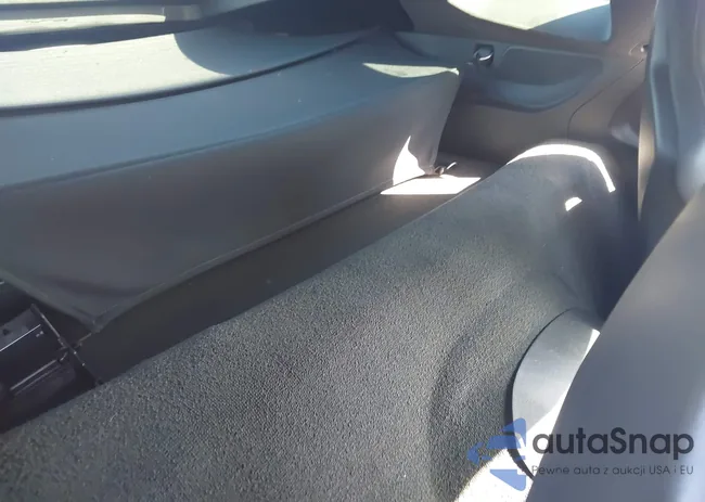 1G1YM2D75F5116955: 44584764