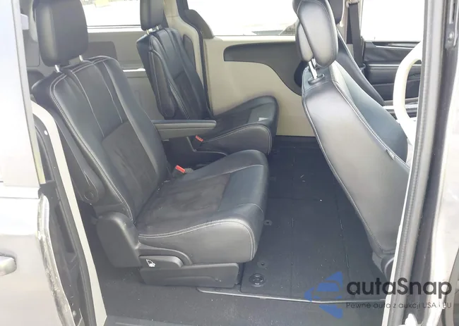 2C4RDGCG0KR622474: 44584794