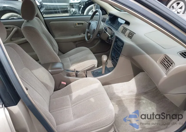 4T1BG22K8YU975005: 44584845