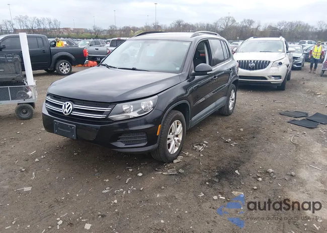 WVGAV7AX8FW593022: 44584926