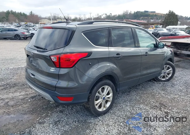 1FMCU9HD4KUA67575: 44584957