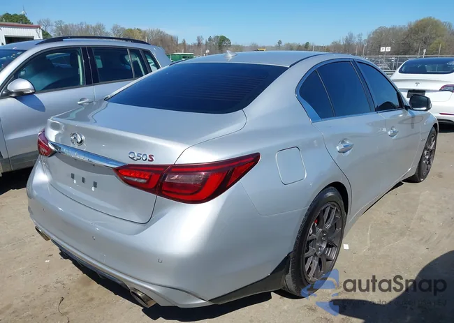 JN1EV7AP9JM591616: 44585032