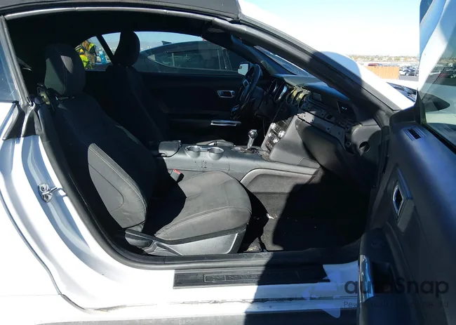 1FATP8UH5K5159082: 44584222