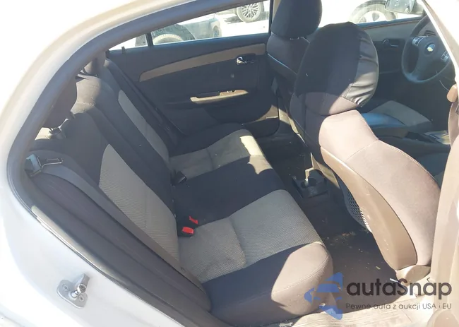 1G1ZC5E14BF273660: 44584397