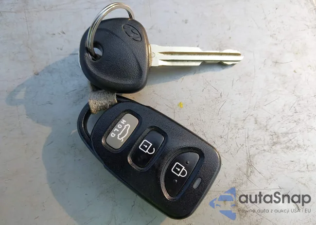 KMHD84LF4HU161937: 44584401