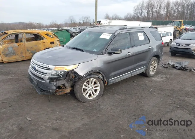 1FMHK8D80CGA34300: 44584453