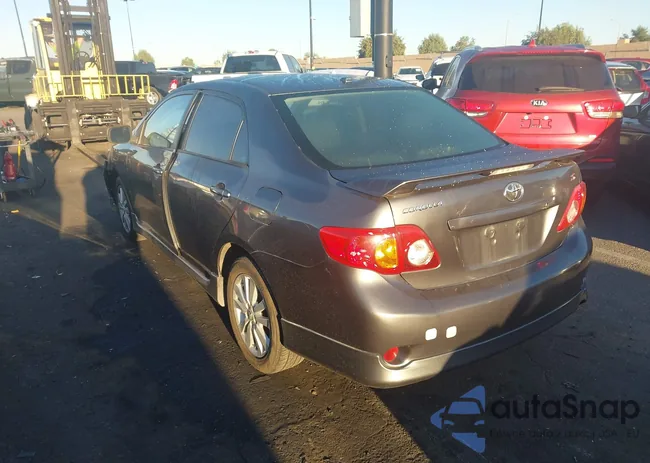 2T1BU4EE1AC505044: 44584462