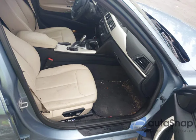 WBA3C3G52FNS75501: 44584474