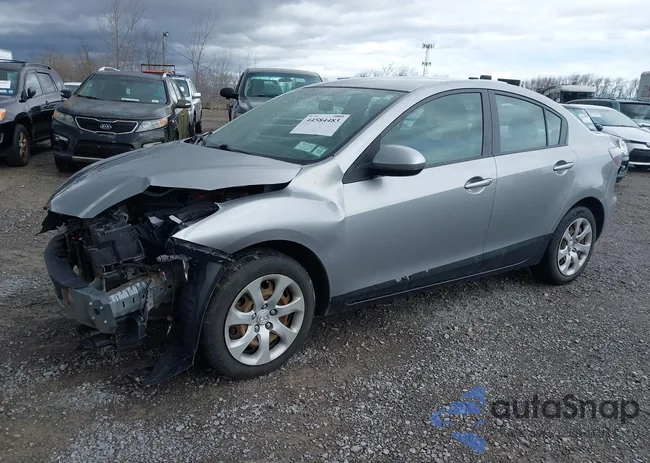 JM1BL1UG0B1497772: 44584483