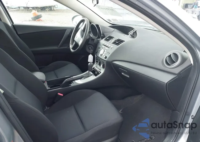 JM1BL1UG0B1497772: 44584483