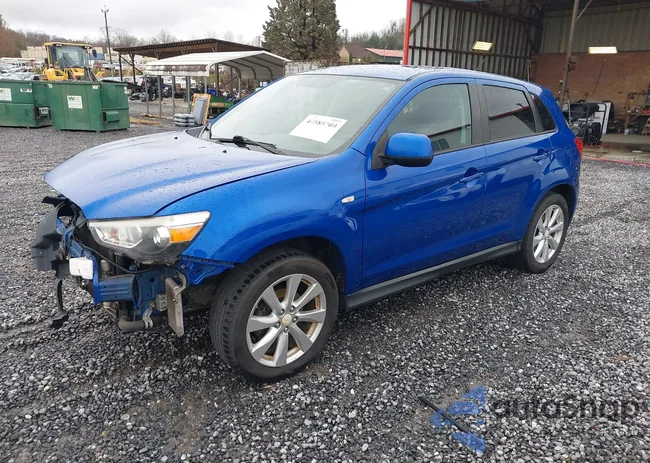 4A4AR3AU9FE006882: 44585700