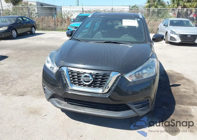 3N1CP5CU6KL537128: 44585751