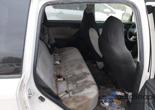 JF2SJADC0FH597372: 44585950