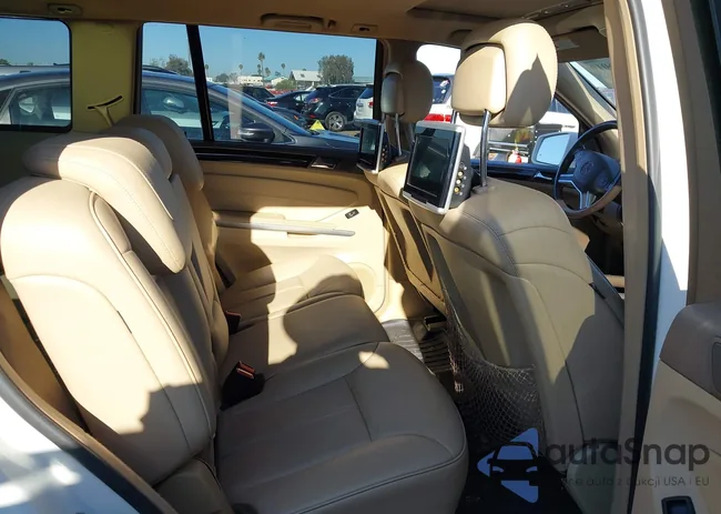 4JGBF7BE0CA784277: 44586010