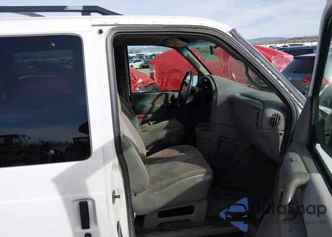 1GNEL19XX4B131019: 44585262