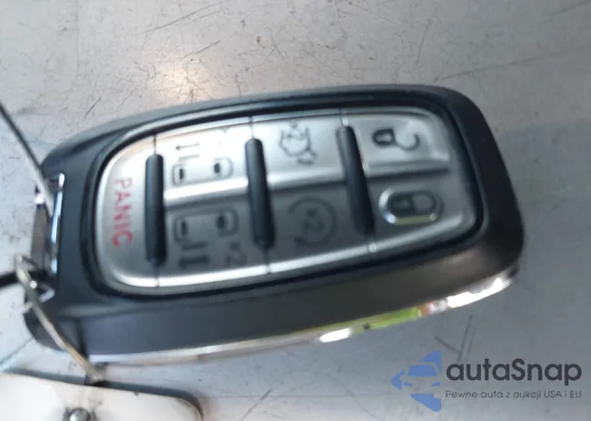 2C4RC1BG2PR546765: 44585294