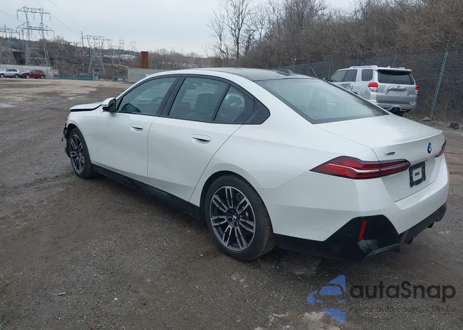 WBA53FJ01TCW46310: 44585332