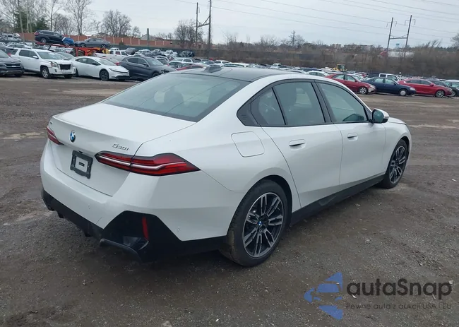 WBA53FJ01TCW46310: 44585332