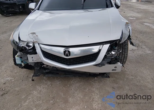 JH4CU2F66AC011057: 44586661