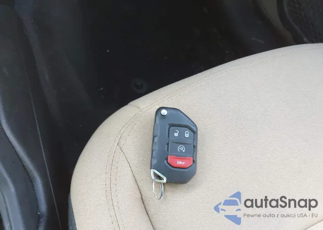 1C4RJXN68SW586733: 44586717