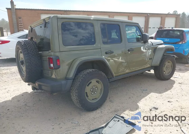 1C4RJXN68SW586733: 44586717