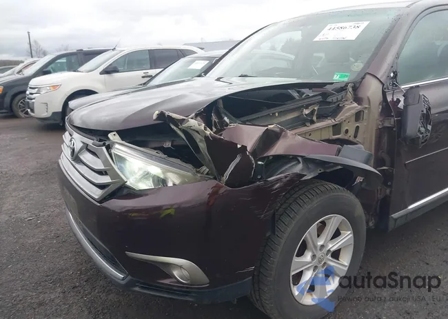 5TDBK3EH5DS254972: 44586738