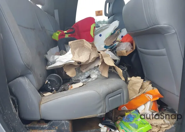 5TFBT58117X004182: 44586882