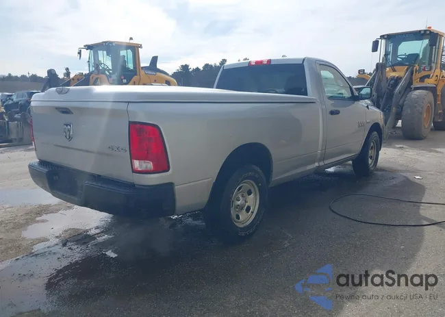 3C6JR7DT2HG585217: 44586352