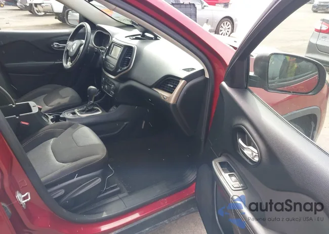 1C4PJLAB4GW137527: 44587519