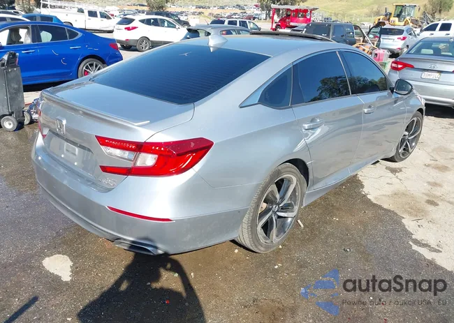 1HGCV2F3XJA013833: 44587525