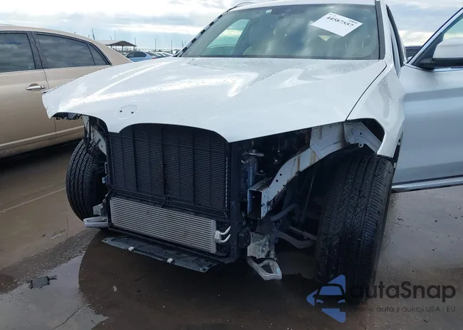 5UX53DP04N9K43631: 44587557