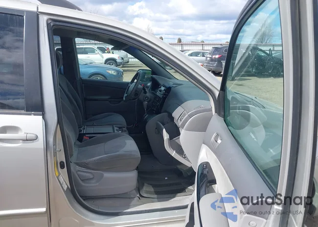 5TDBA23C84S022242: 44587561