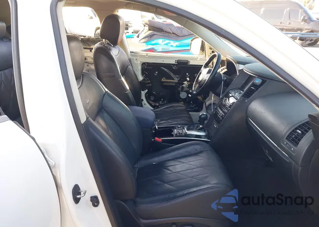 JN8AS1MW3AM855213: 44587575