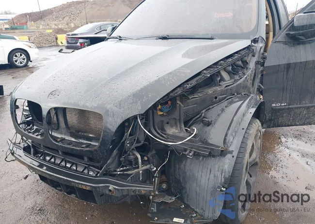 5UXFE43567L012879: 44587618