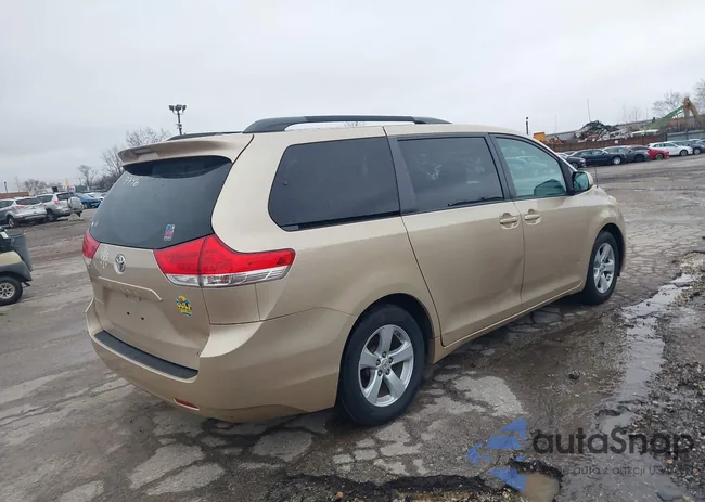 5TDKK3DC6BS151093: 44587746