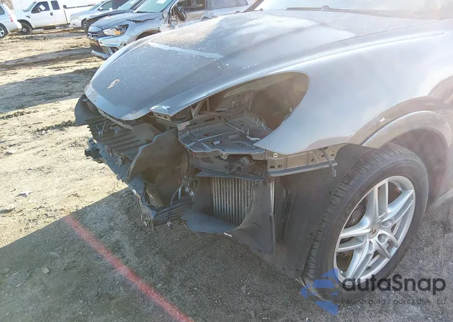 WP1AF2A23DLA24584: 44587788