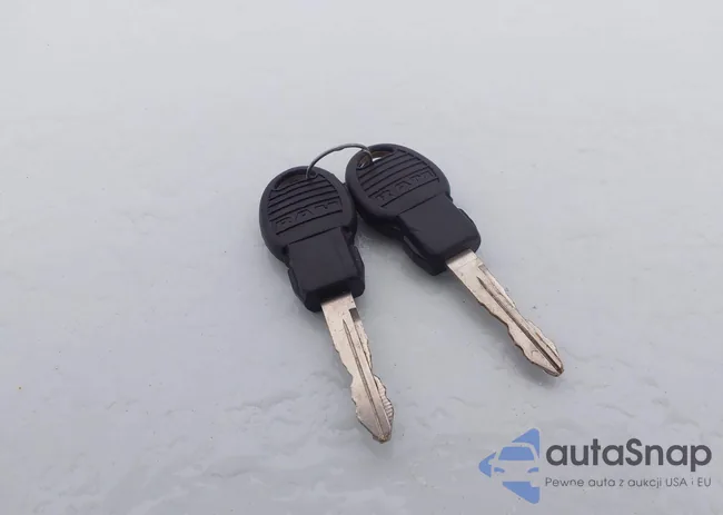 3C6JR6DGXNG300918: 44587876